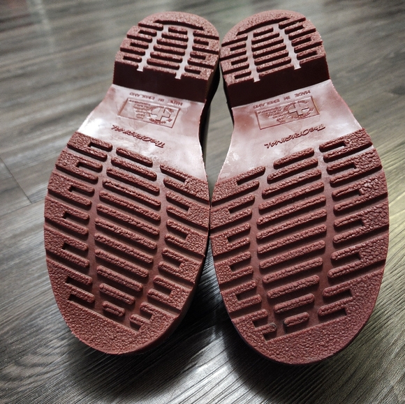 Dr. Martens Made In England mono oxblood red patent leather 1461 3-eye women's 8 - Picture 3 of 12